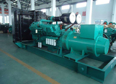 宽甸800kw康明斯柴油发电机组图片 宽甸800kw康明斯柴油发电机组图片